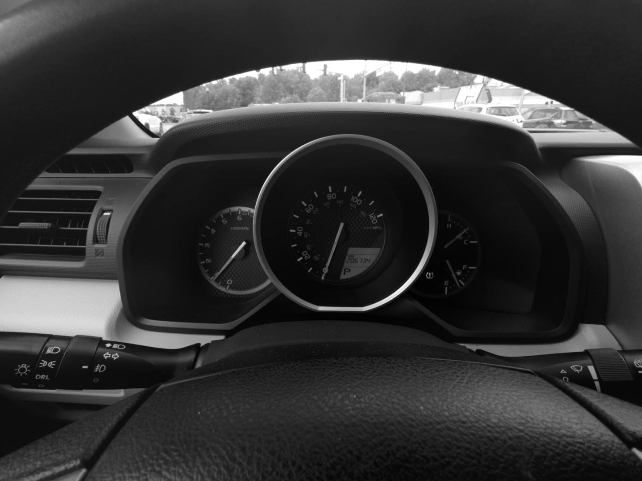 Toyota 4Runner 4WD 4dr V6 Limited (Natl) 2010