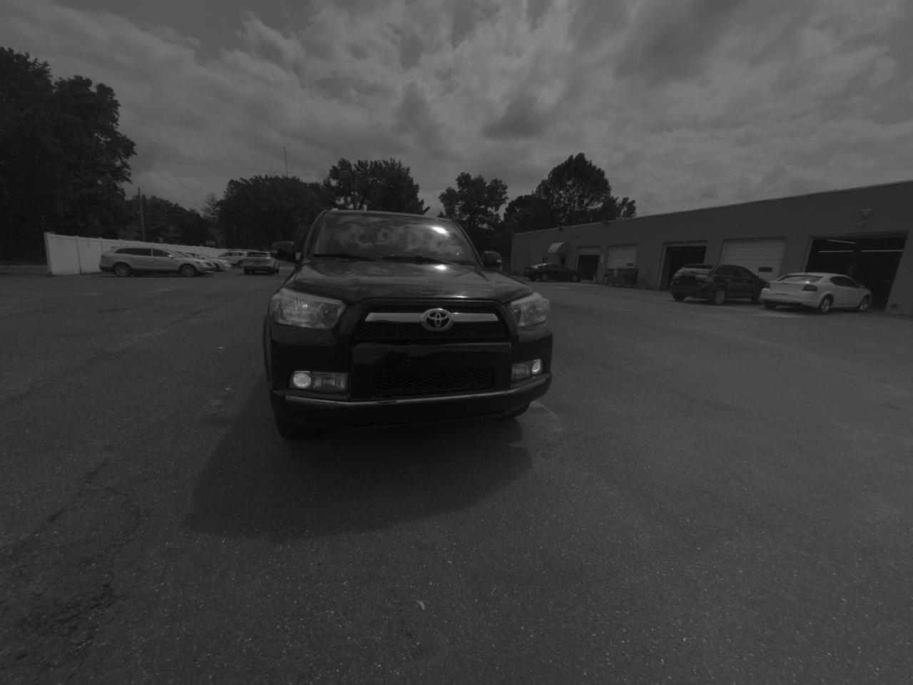 Toyota 4Runner 4WD 4dr V6 Limited (Natl) 2010