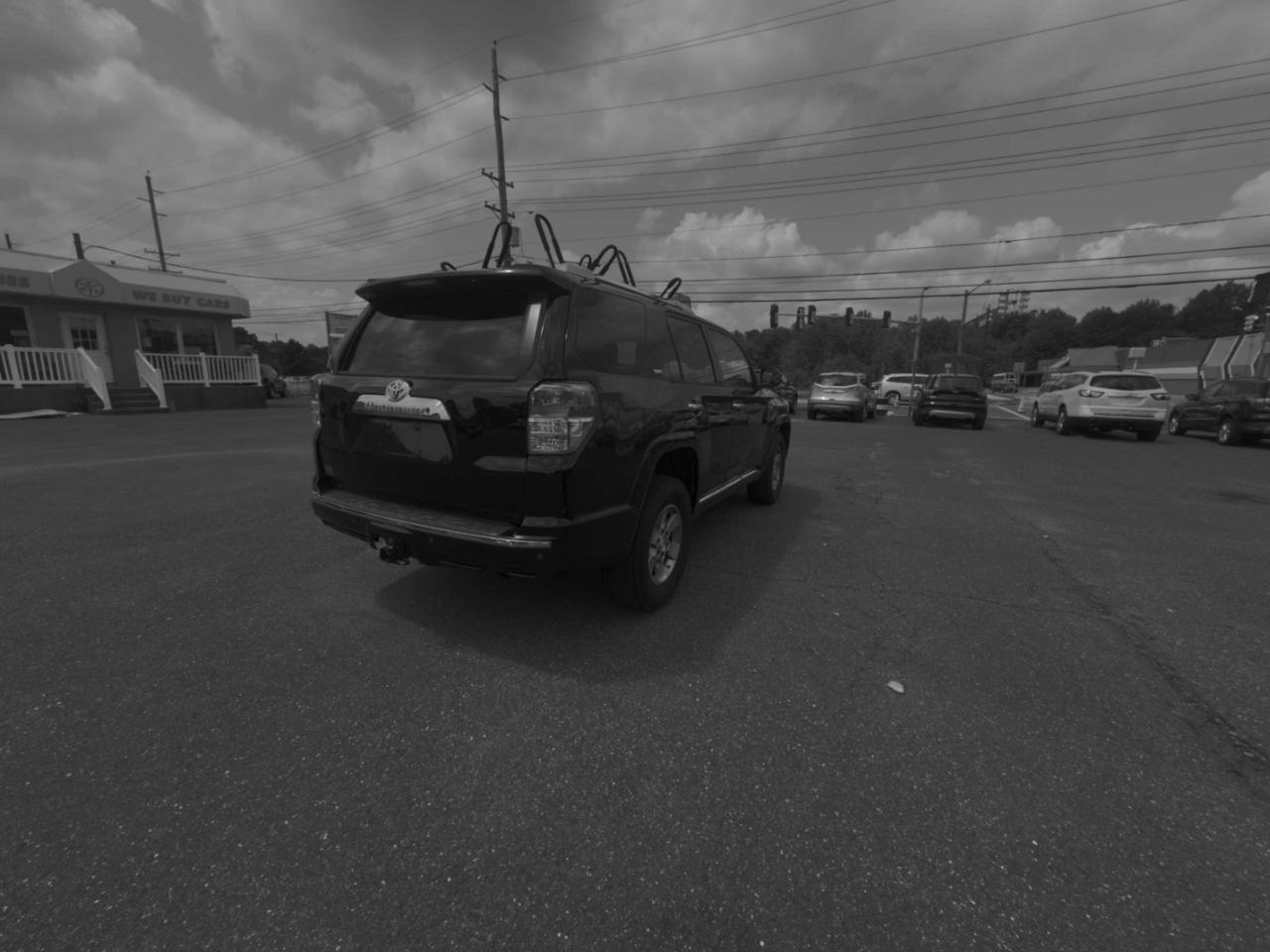 Toyota 4Runner 4WD 4dr V6 Limited (Natl) 2010