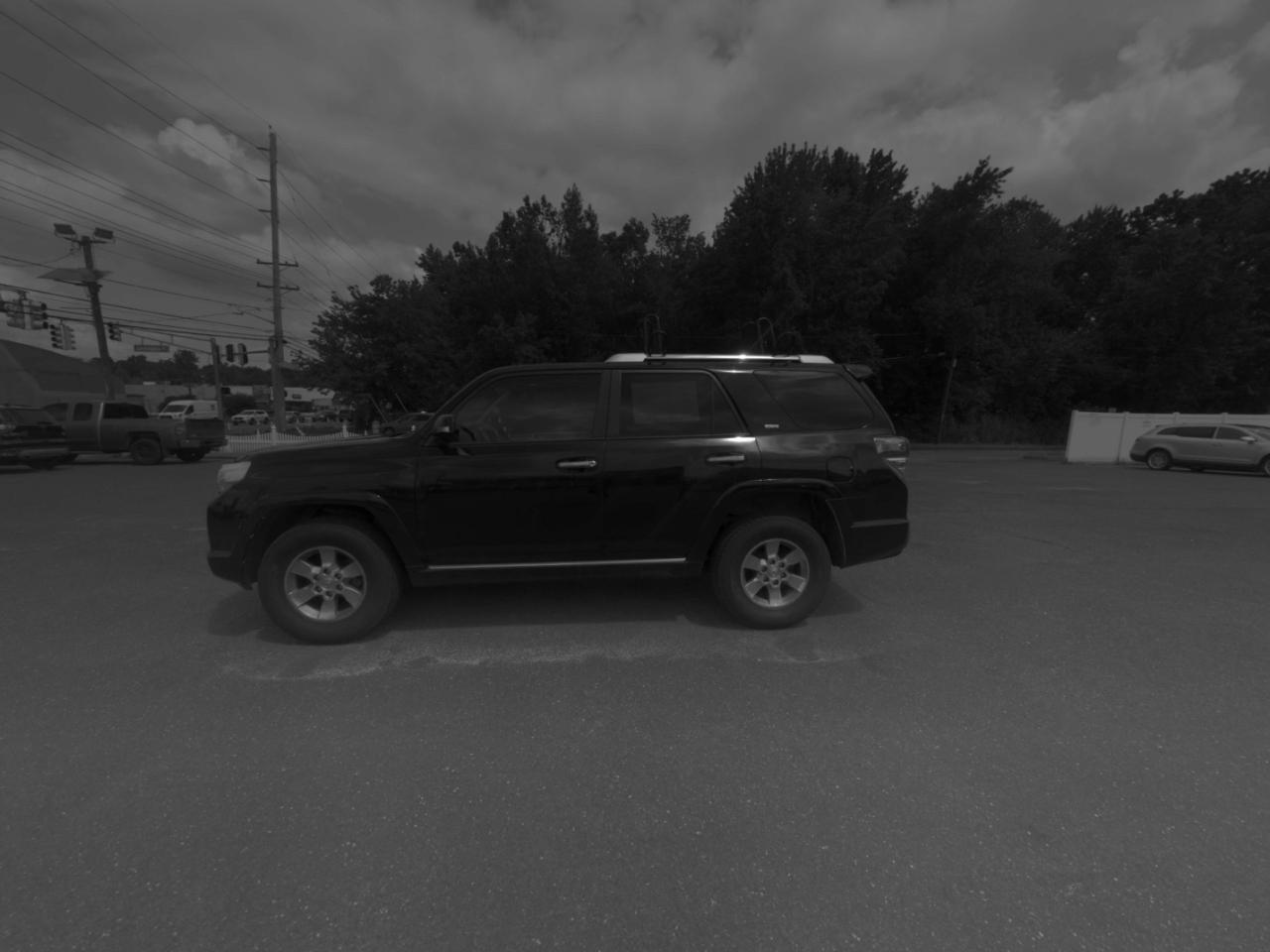 Toyota 4Runner 4WD 4dr V6 Limited (Natl) 2010