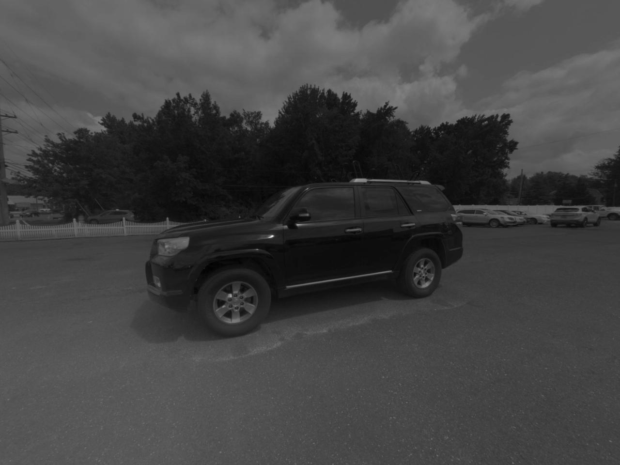 Toyota 4Runner 4WD 4dr V6 Limited (Natl) 2010