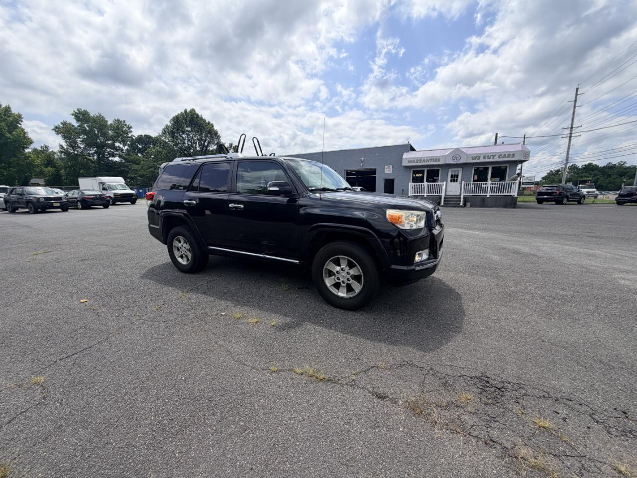 Toyota 4Runner 4WD 4dr V6 Limited (Natl) 2010