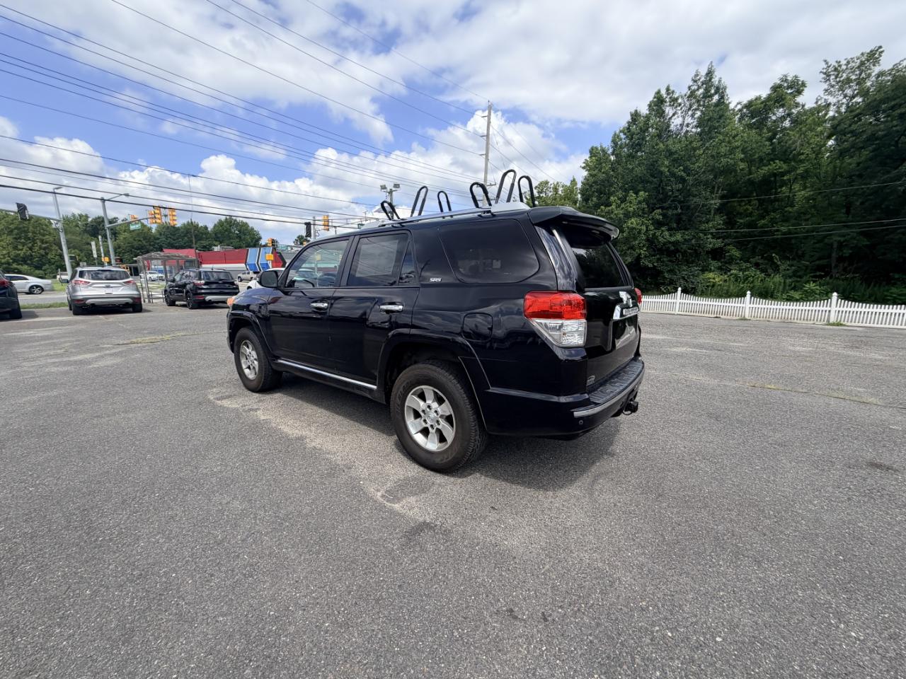 Toyota 4Runner 4WD 4dr V6 Limited (Natl) 2010
