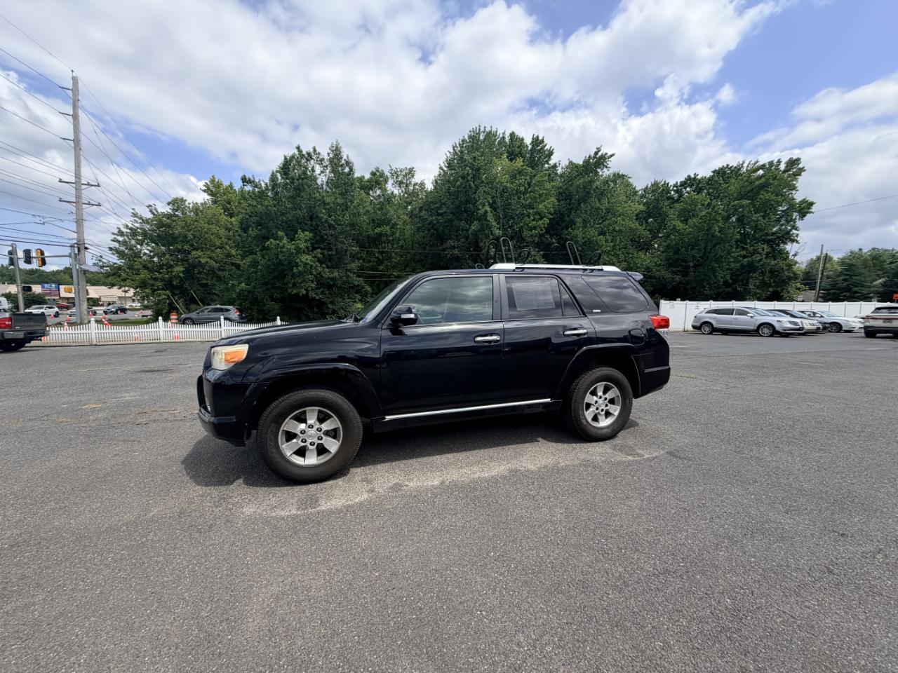 Toyota 4Runner 4WD 4dr V6 Limited (Natl) 2010