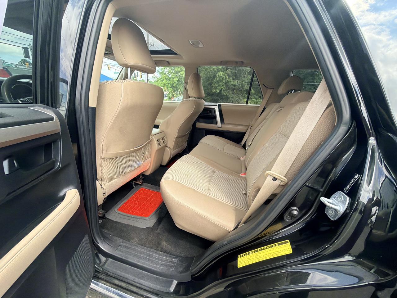 Toyota 4Runner 4WD 4dr V6 Limited (Natl) 2010