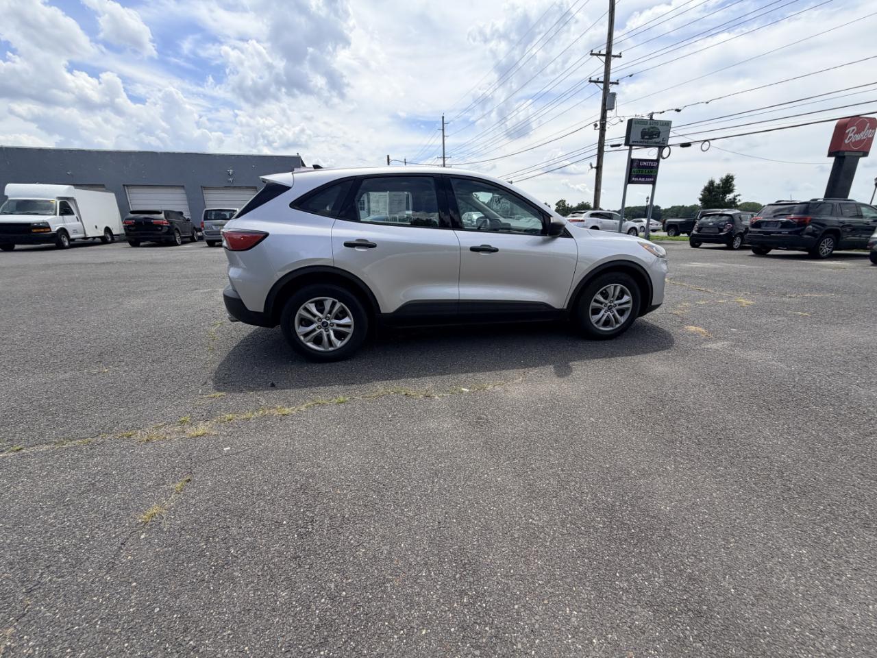 Ford Escape S FWD 2020