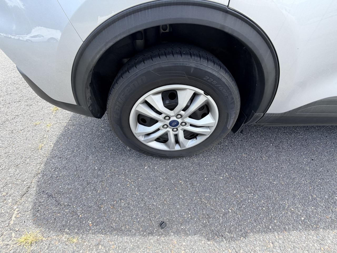 Ford Escape S FWD 2020