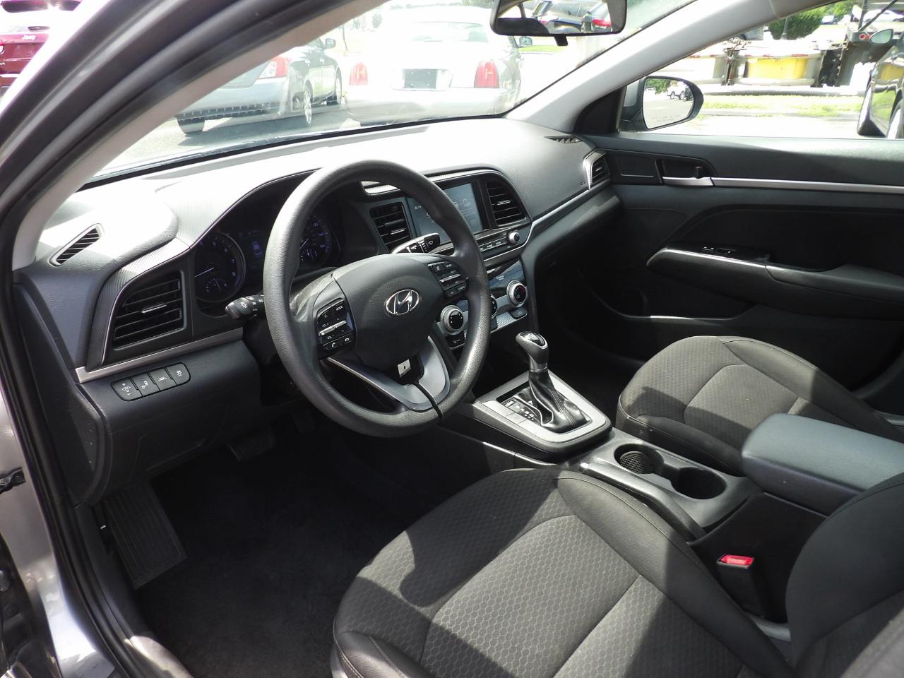 Hyundai Elantra SEL Auto 2019