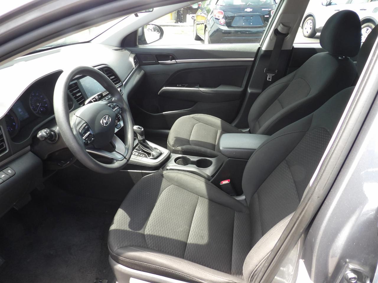 Hyundai Elantra SEL Auto 2019