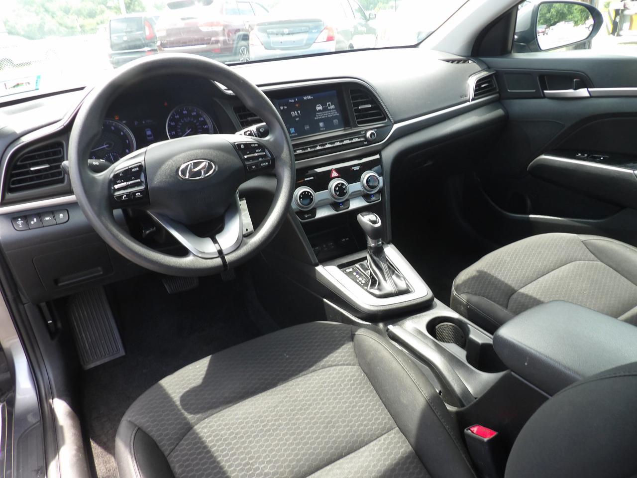 Hyundai Elantra SEL Auto 2019