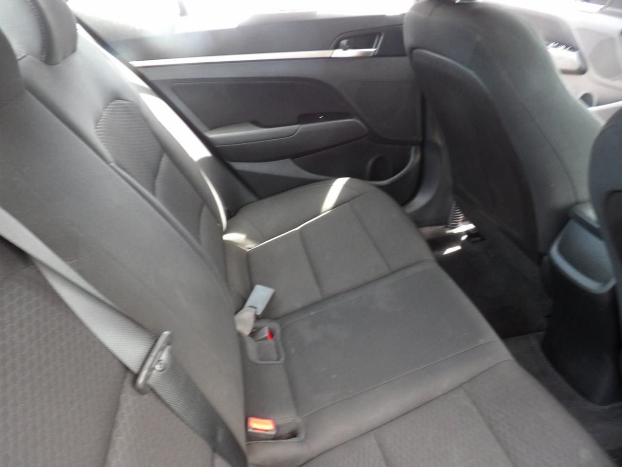 Hyundai Elantra SEL Auto 2019