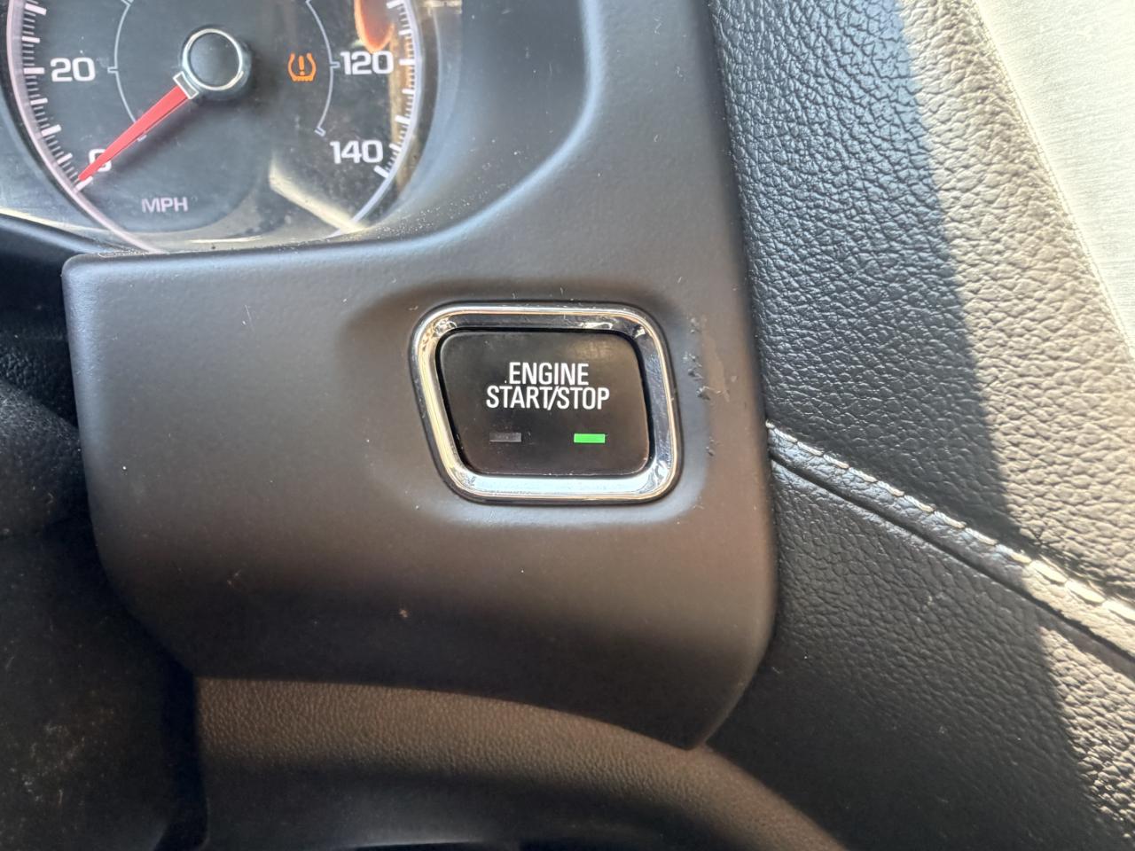 GMC Acadia FWD 4dr SLE w/SLE-2 2017