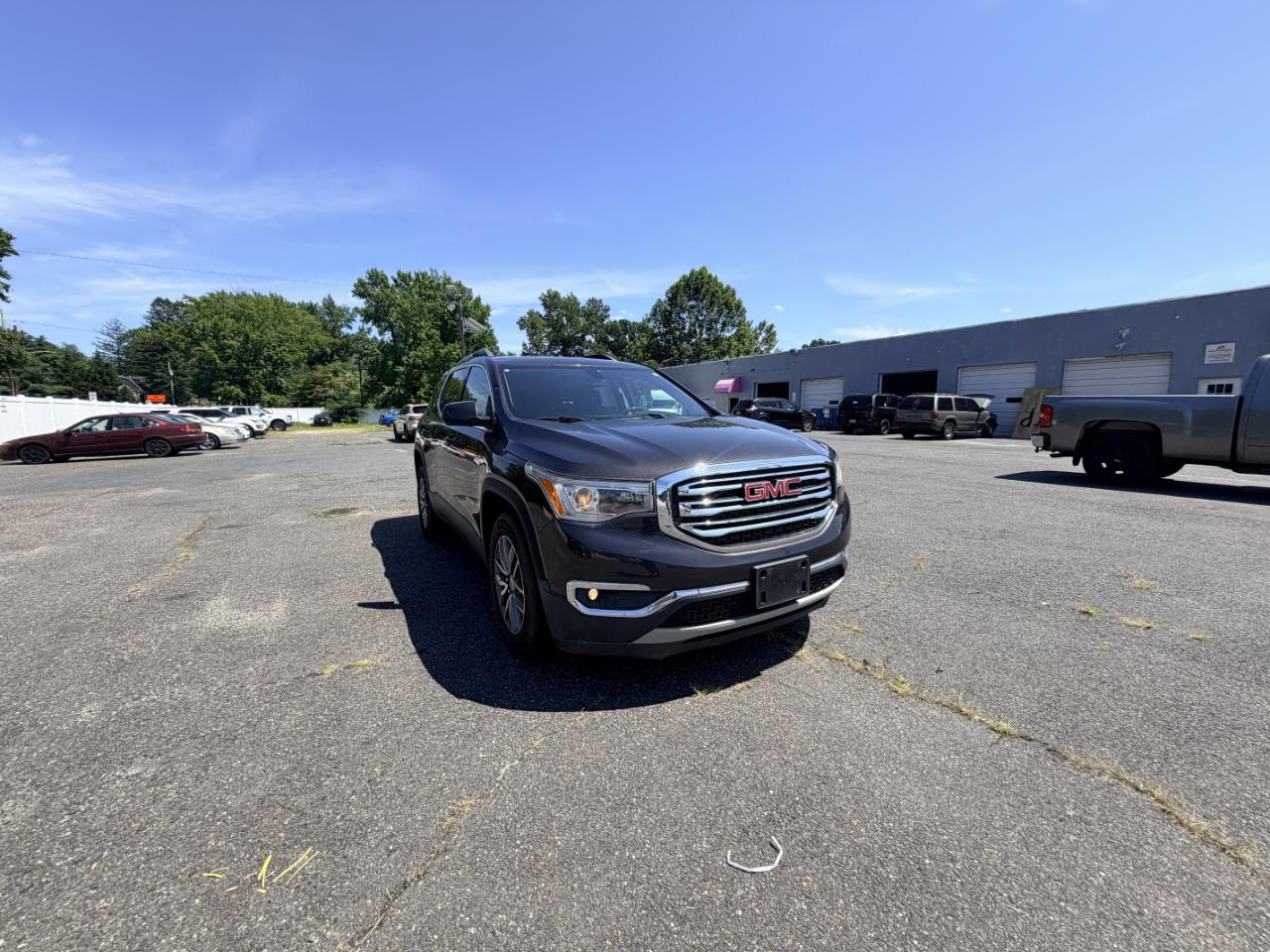 GMC Acadia FWD 4dr SLE w/SLE-2 2017