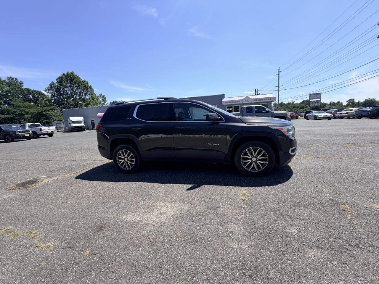 GMC Acadia FWD 4dr SLE w/SLE-2 2017