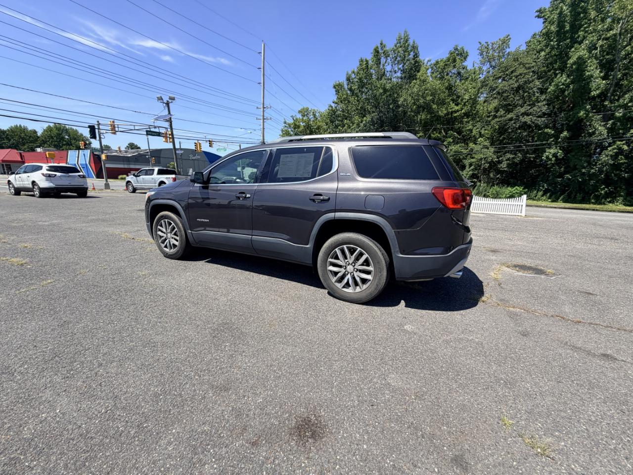 GMC Acadia FWD 4dr SLE w/SLE-2 2017
