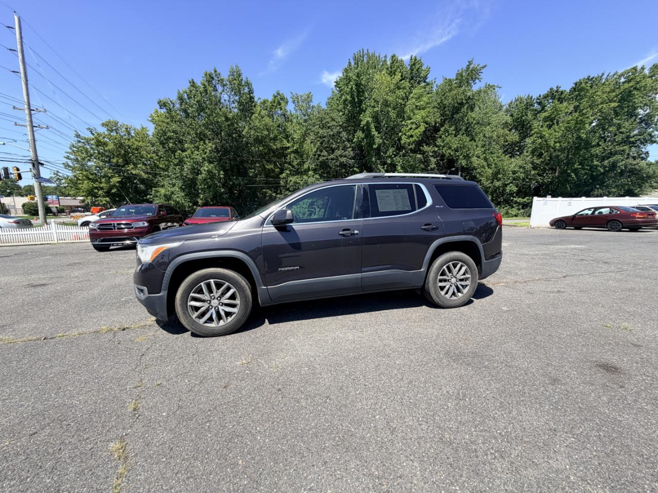 GMC Acadia FWD 4dr SLE w/SLE-2 2017