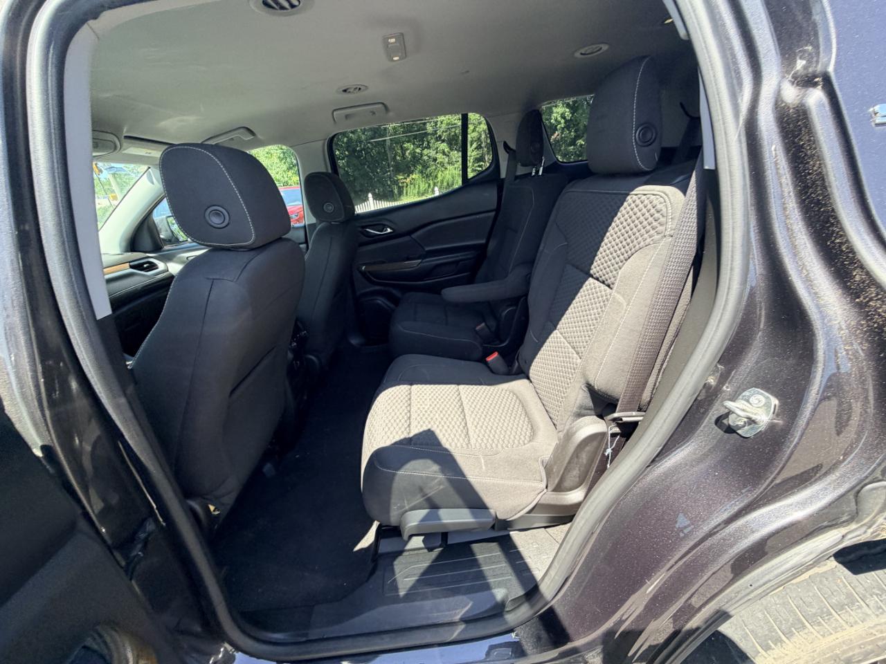 GMC Acadia FWD 4dr SLE w/SLE-2 2017