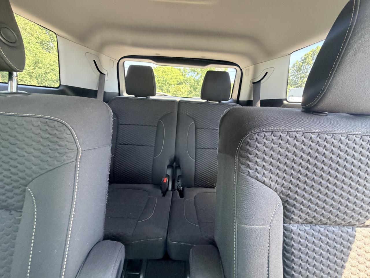 GMC Acadia FWD 4dr SLE w/SLE-2 2017