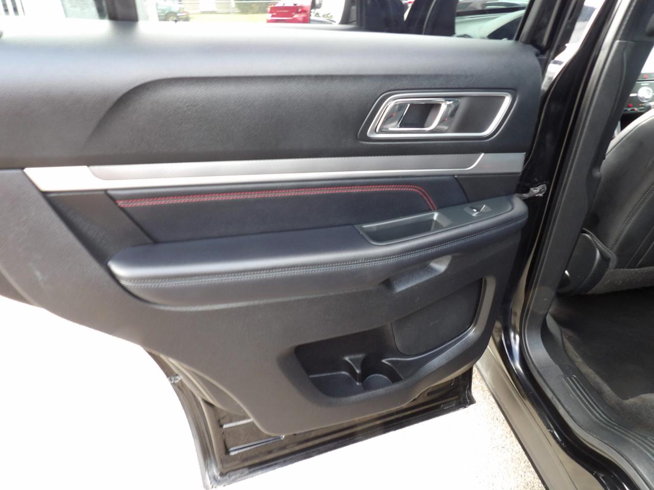 Ford Explorer Sport 4WD 2017