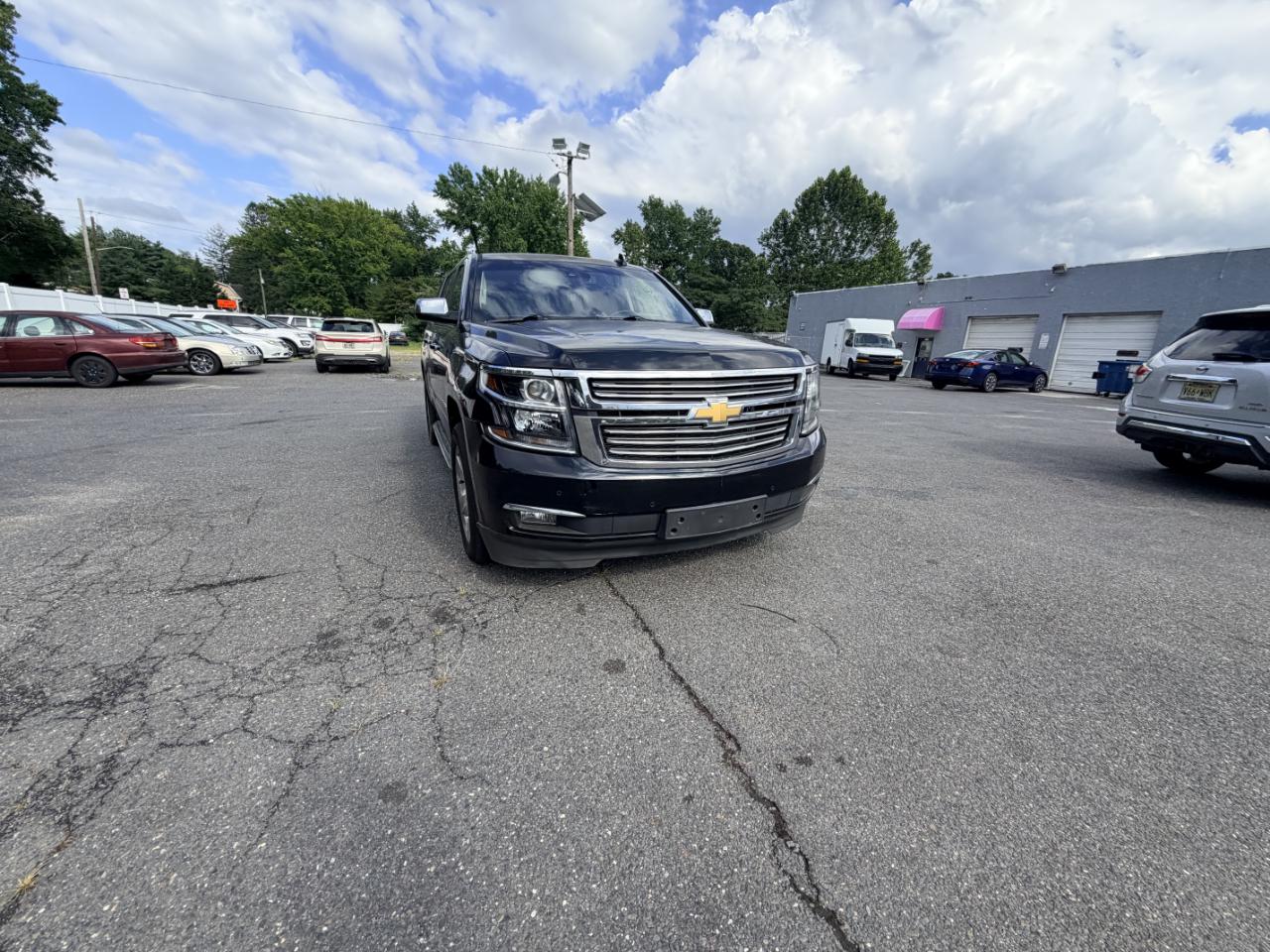 Chevrolet Suburban 4WD 4dr LTZ 2015
