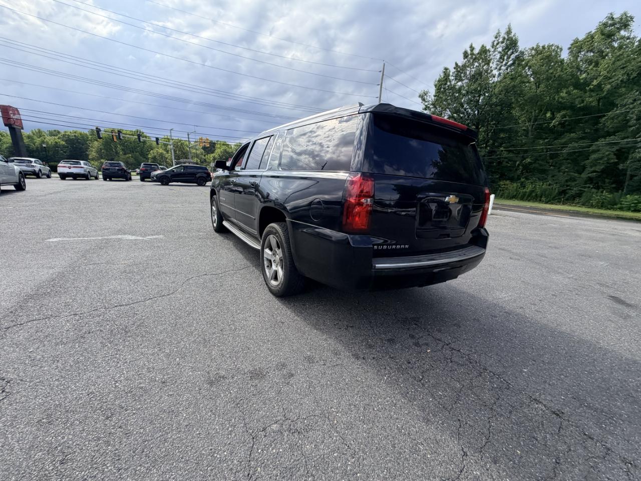 Chevrolet Suburban 4WD 4dr LTZ 2015