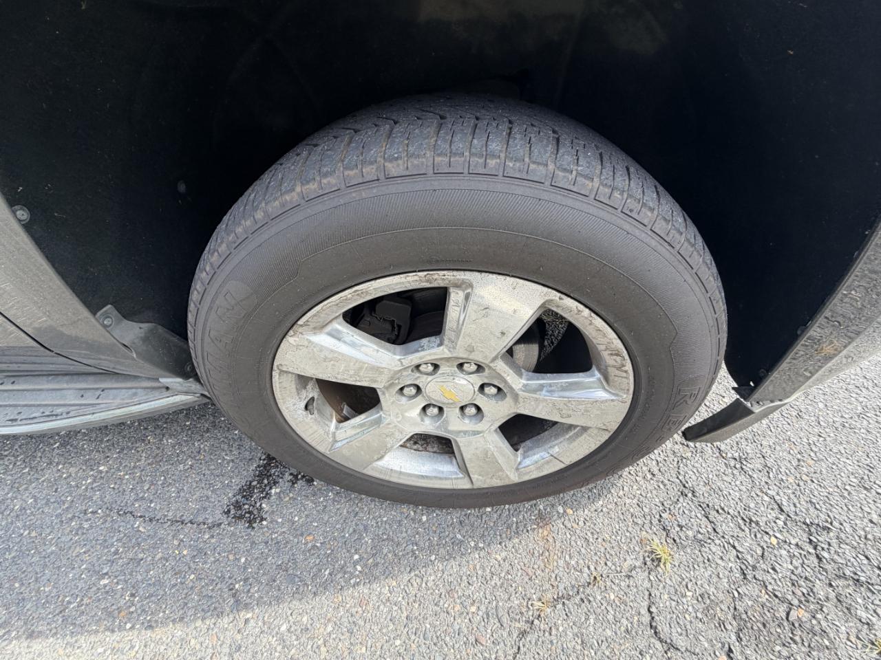 Chevrolet Suburban 4WD 4dr LTZ 2015