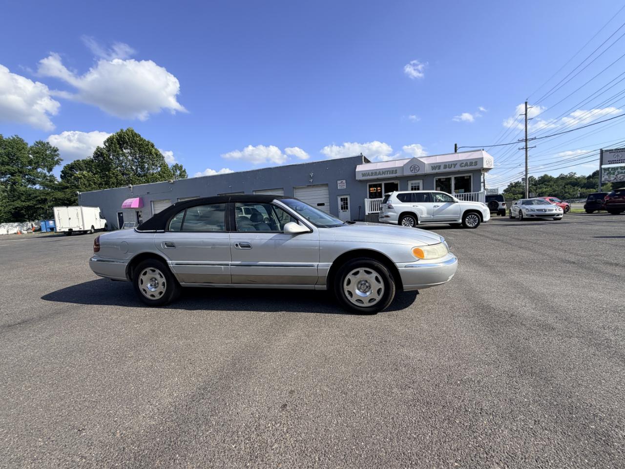 Lincoln Continental 4dr Sdn 1998