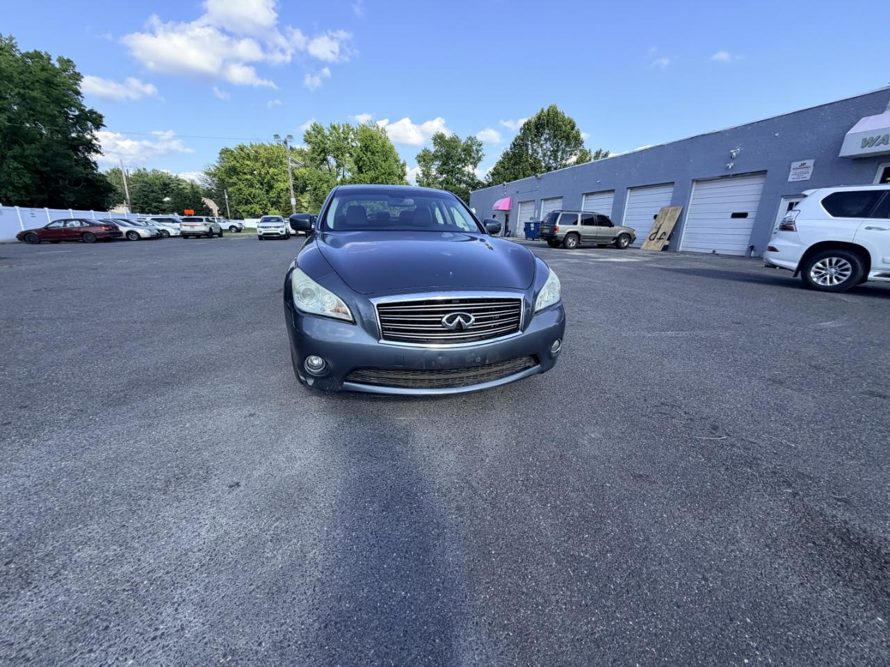 Infiniti M37 4dr Sdn AWD 2011