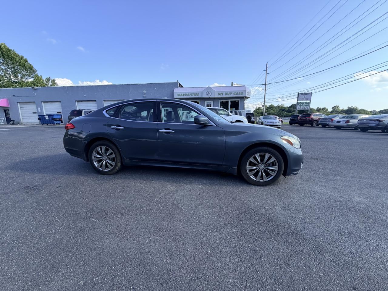 Infiniti M37 4dr Sdn AWD 2011