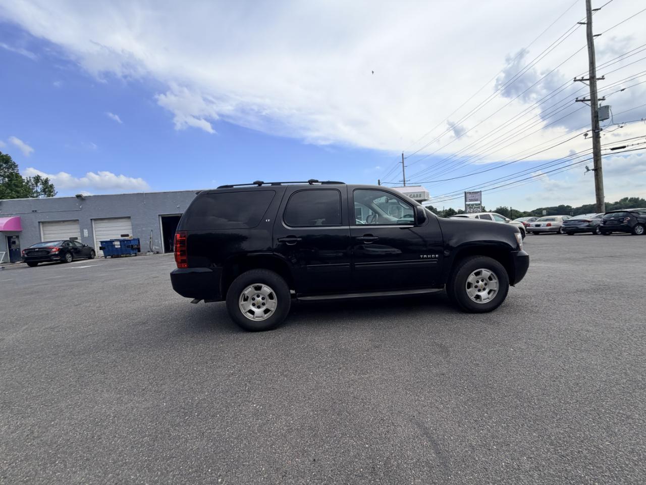 Chevrolet Tahoe 4WD 4dr 1500 LT 2013