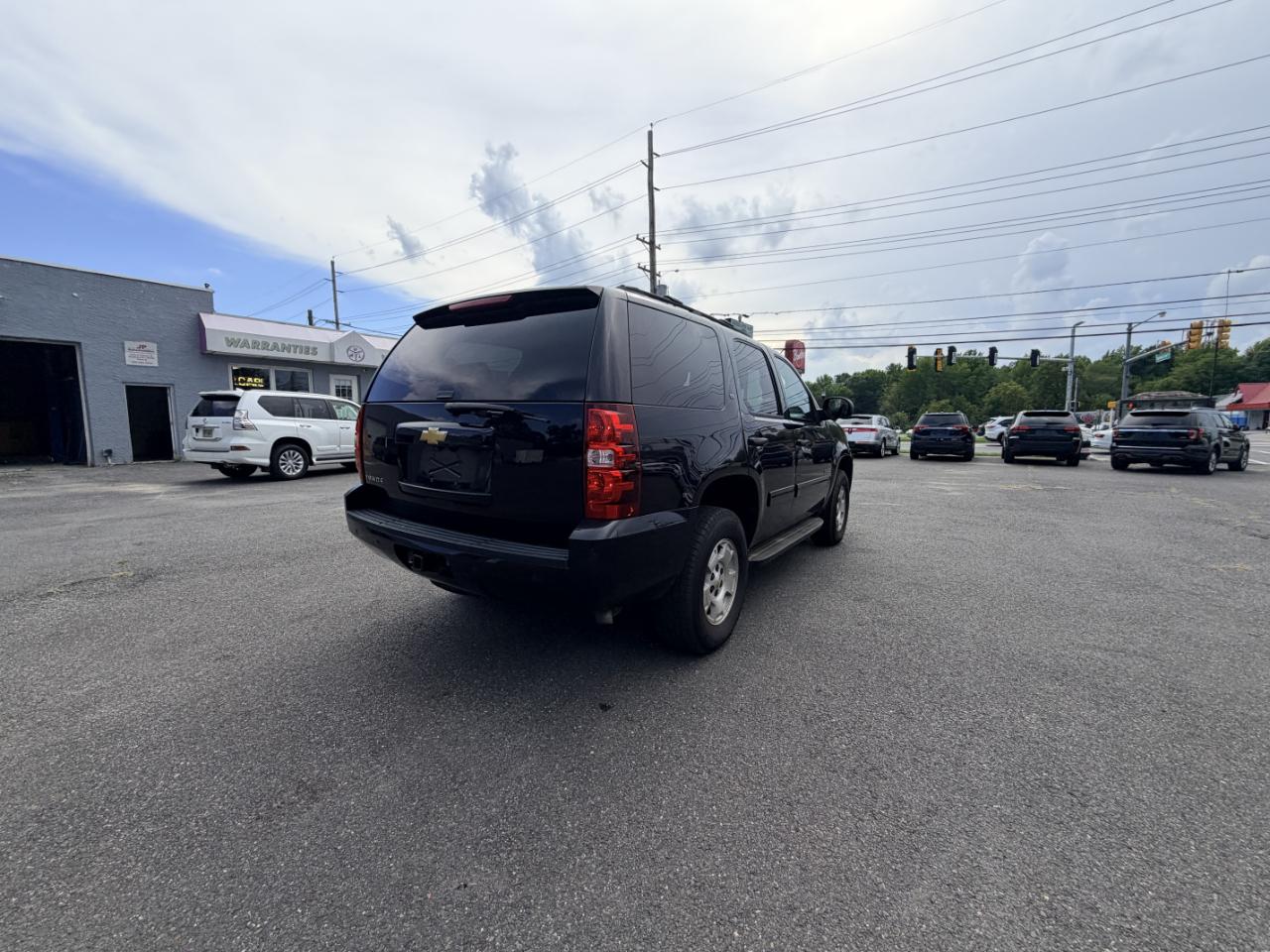 Chevrolet Tahoe 4WD 4dr 1500 LT 2013