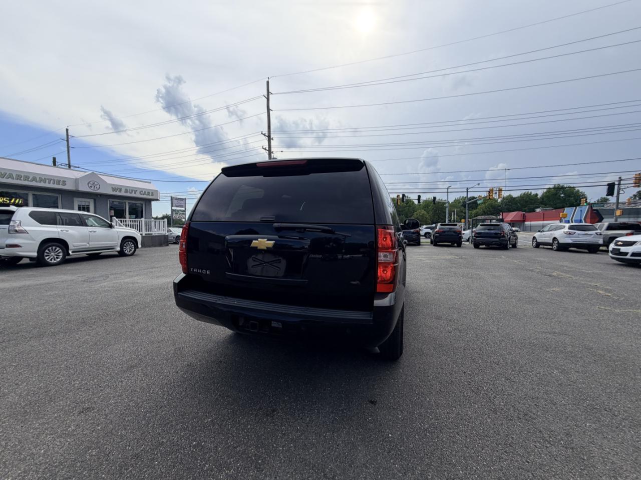 Chevrolet Tahoe 4WD 4dr 1500 LT 2013