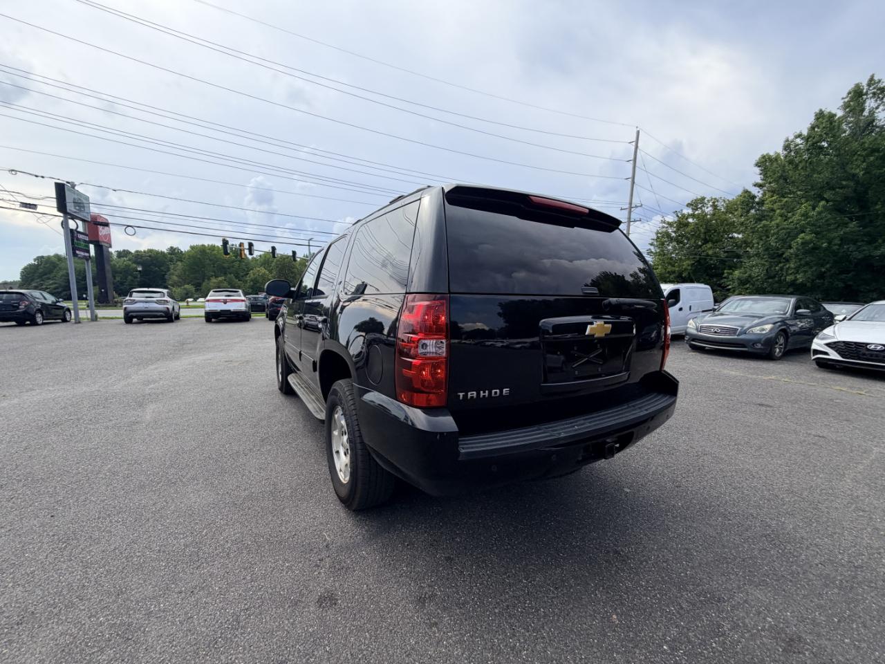 Chevrolet Tahoe 4WD 4dr 1500 LT 2013