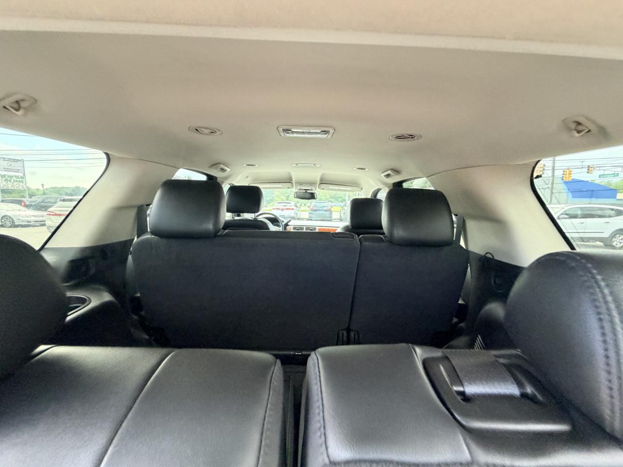 Chevrolet Tahoe 4WD 4dr 1500 LT 2013