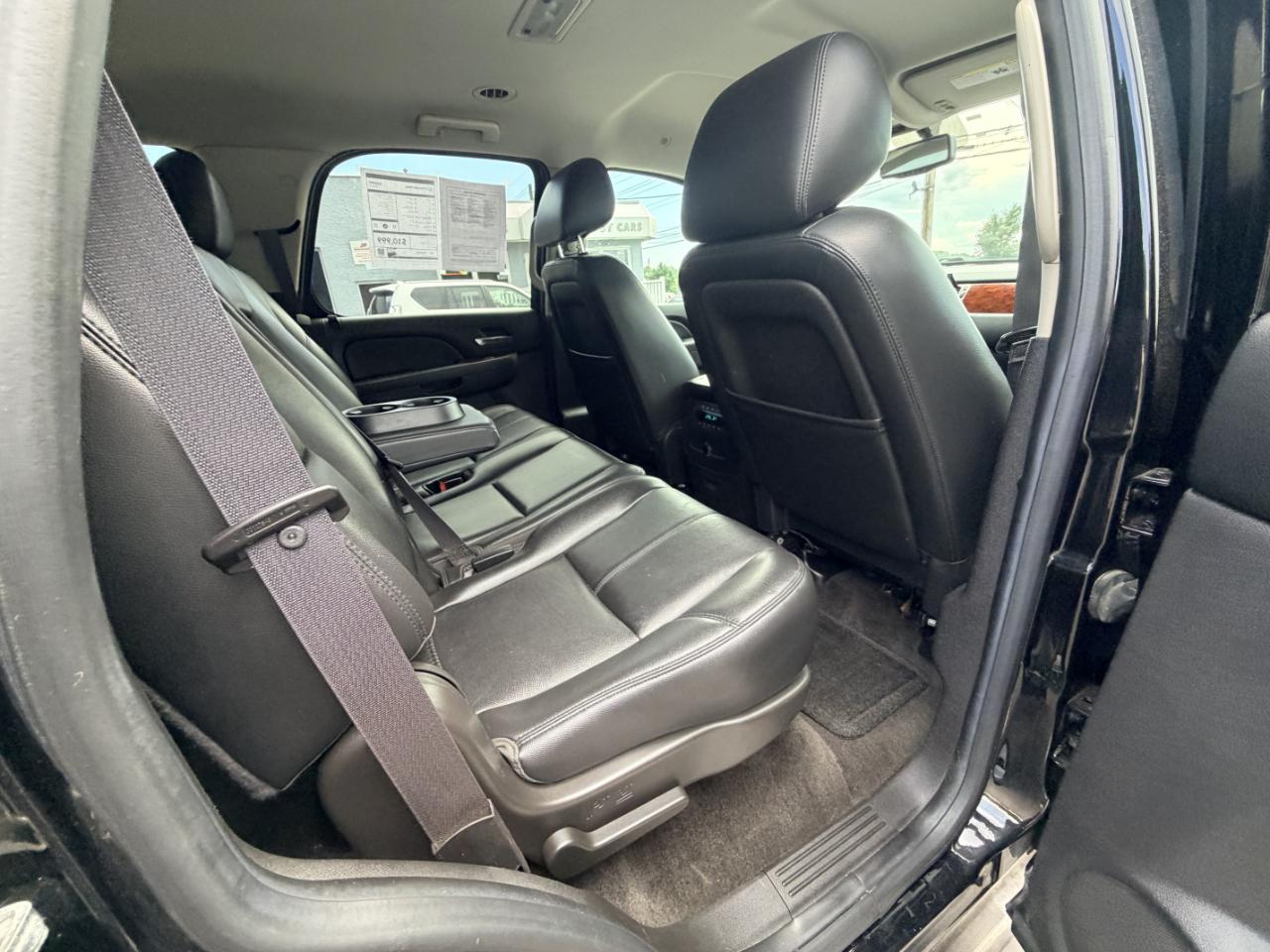Chevrolet Tahoe 4WD 4dr 1500 LT 2013