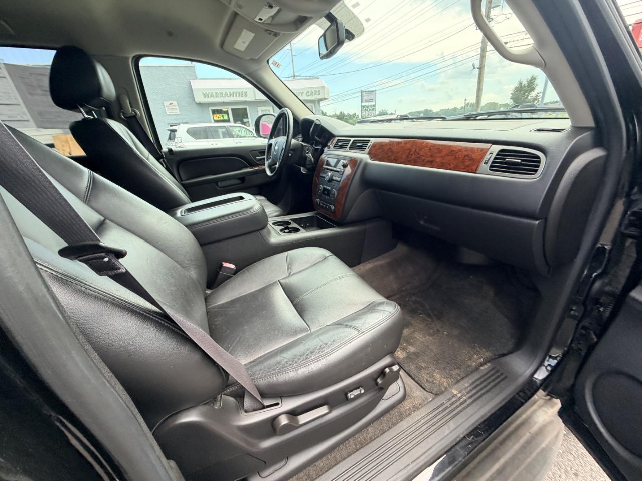 Chevrolet Tahoe 4WD 4dr 1500 LT 2013