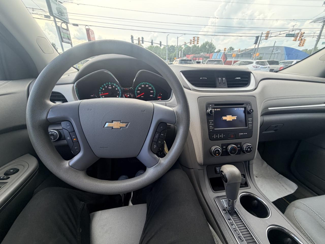 Chevrolet Traverse FWD 4dr LS w/1LS 2017