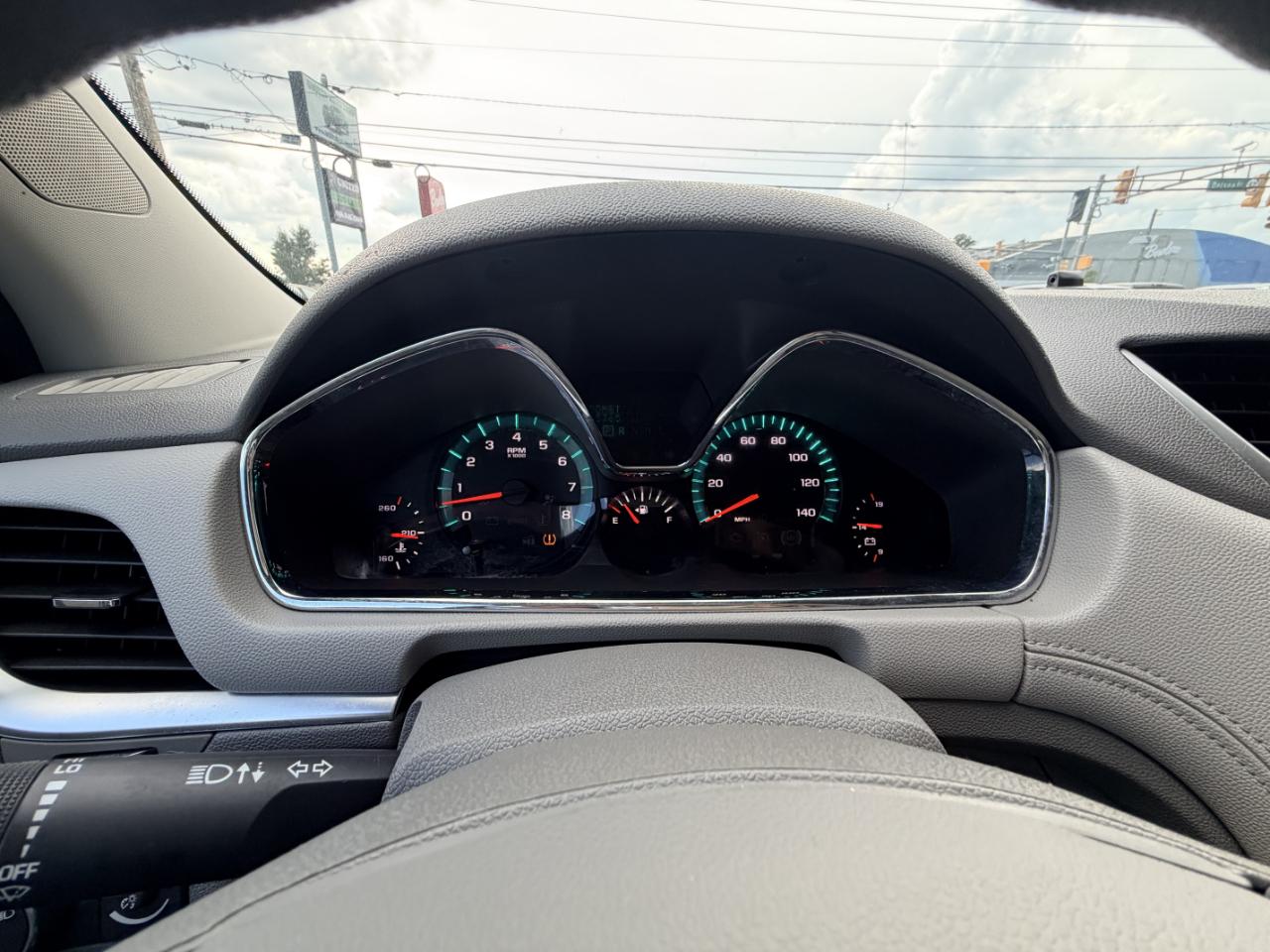 Chevrolet Traverse FWD 4dr LS w/1LS 2017