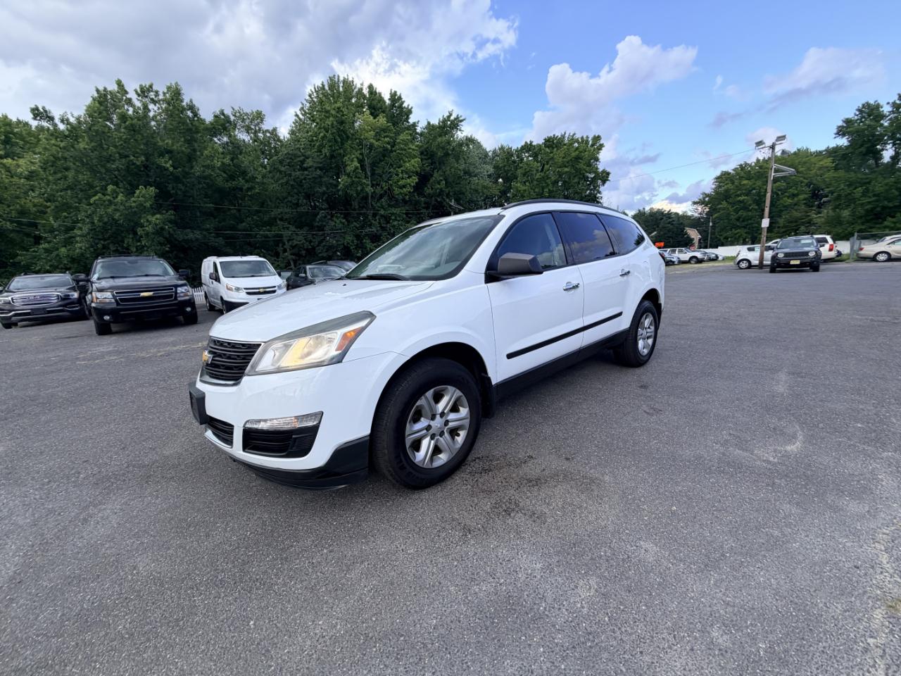 Chevrolet Traverse FWD 4dr LS w/1LS 2017