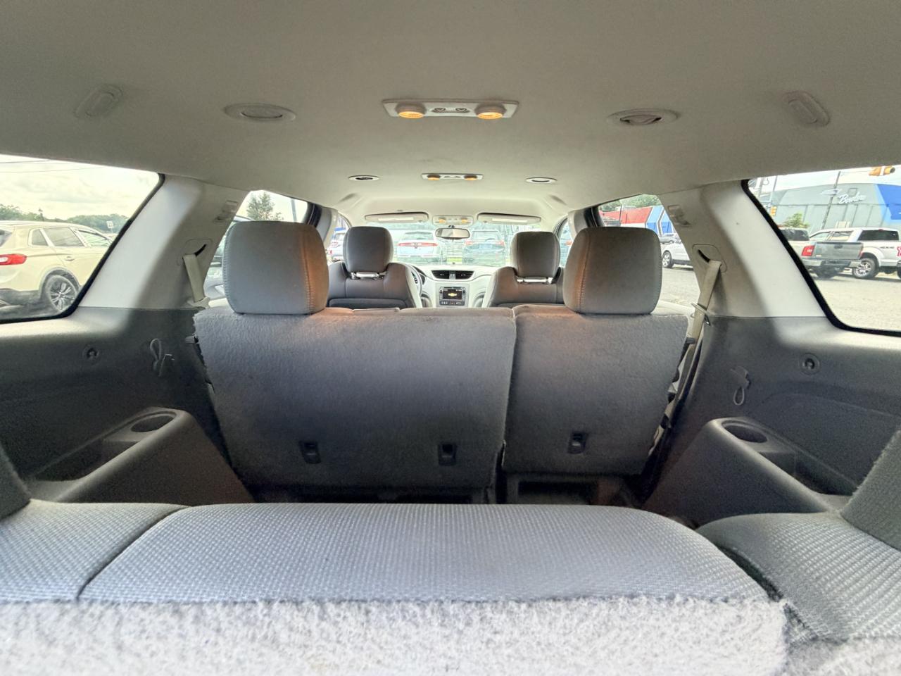 Chevrolet Traverse FWD 4dr LS w/1LS 2017