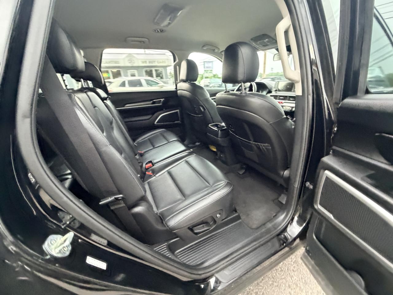 Kia Telluride LX FWD 2021