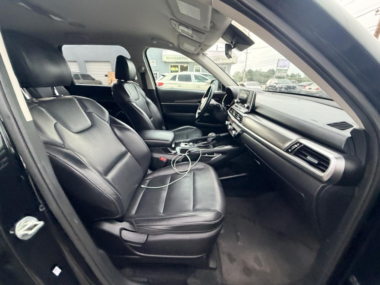 Kia Telluride LX FWD 2021