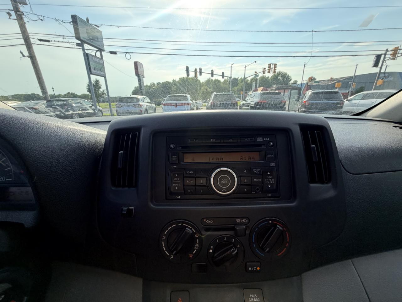 Chevrolet City Express Cargo Van FWD 115" LS 2017