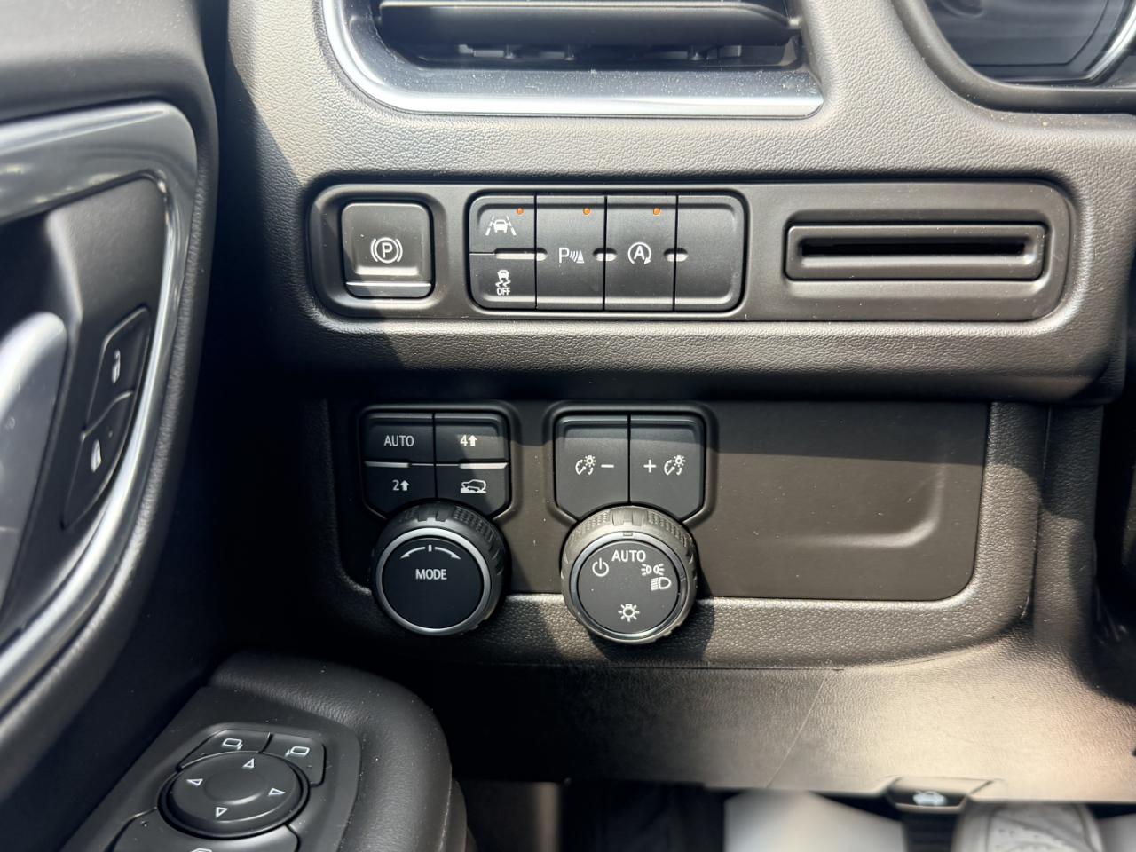Chevrolet Tahoe 4WD 4dr Commercial 2023