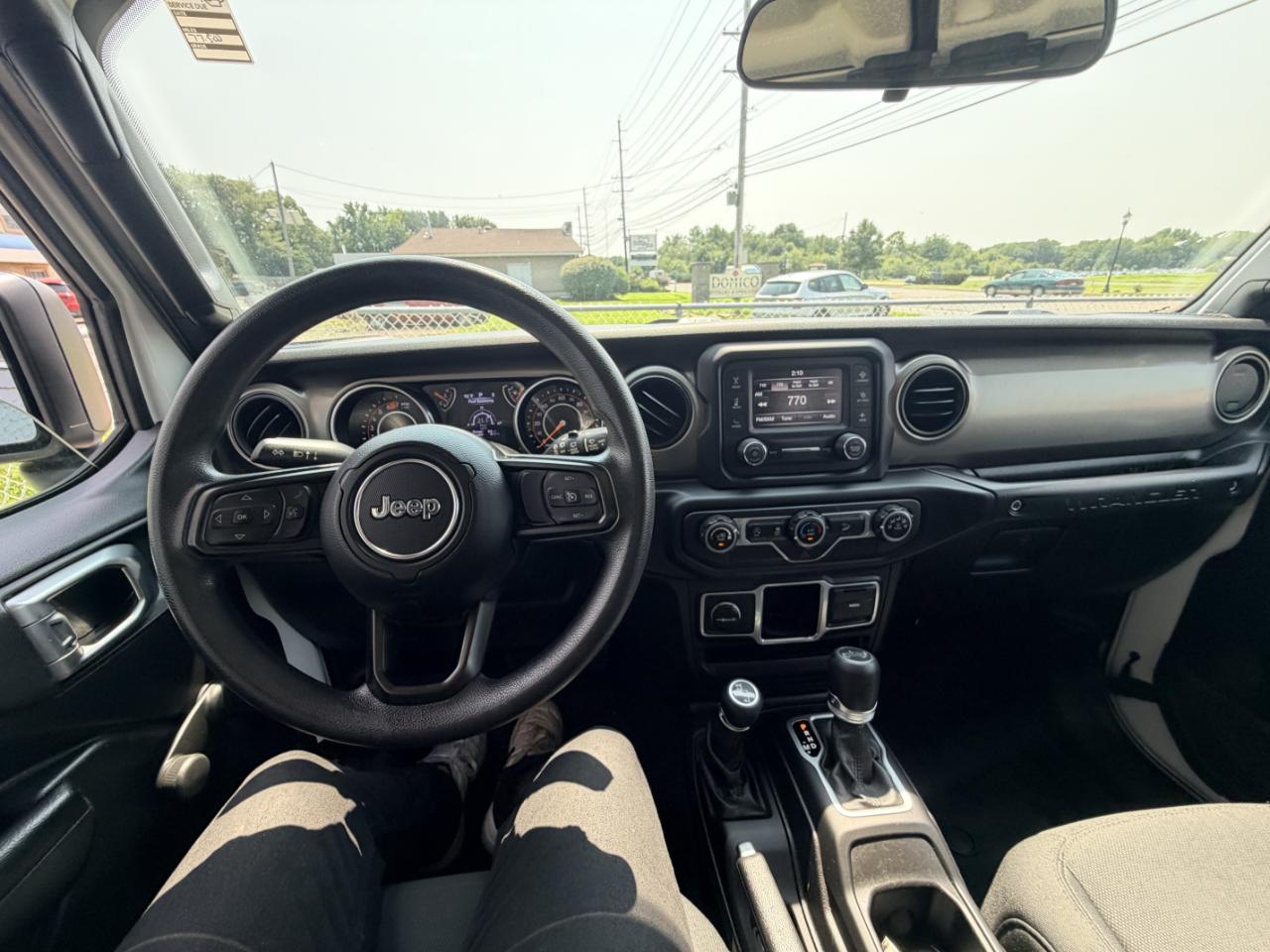 Jeep Wrangler Unlimited Sport 4x4 2018