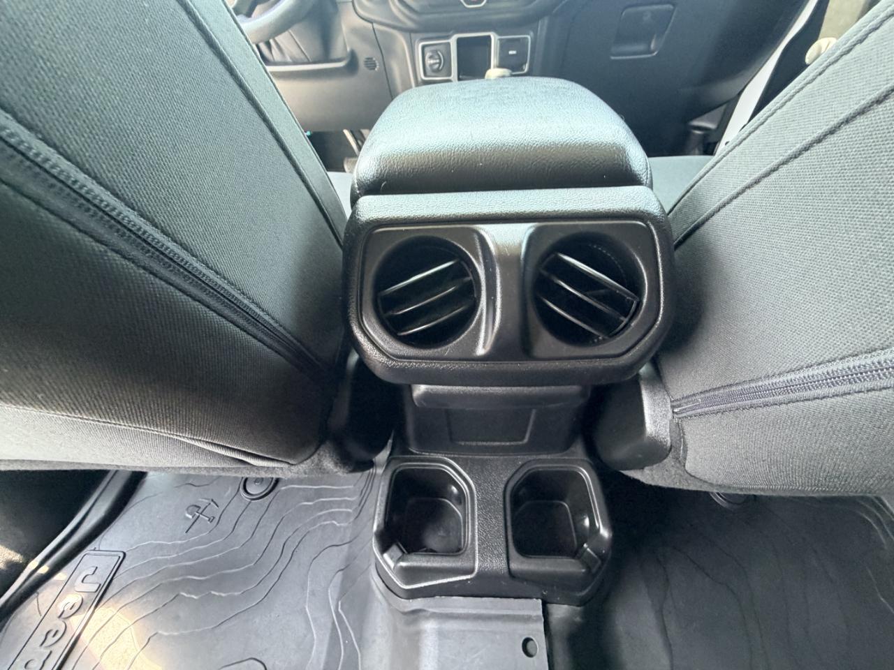 Jeep Wrangler Unlimited Sport 4x4 2018