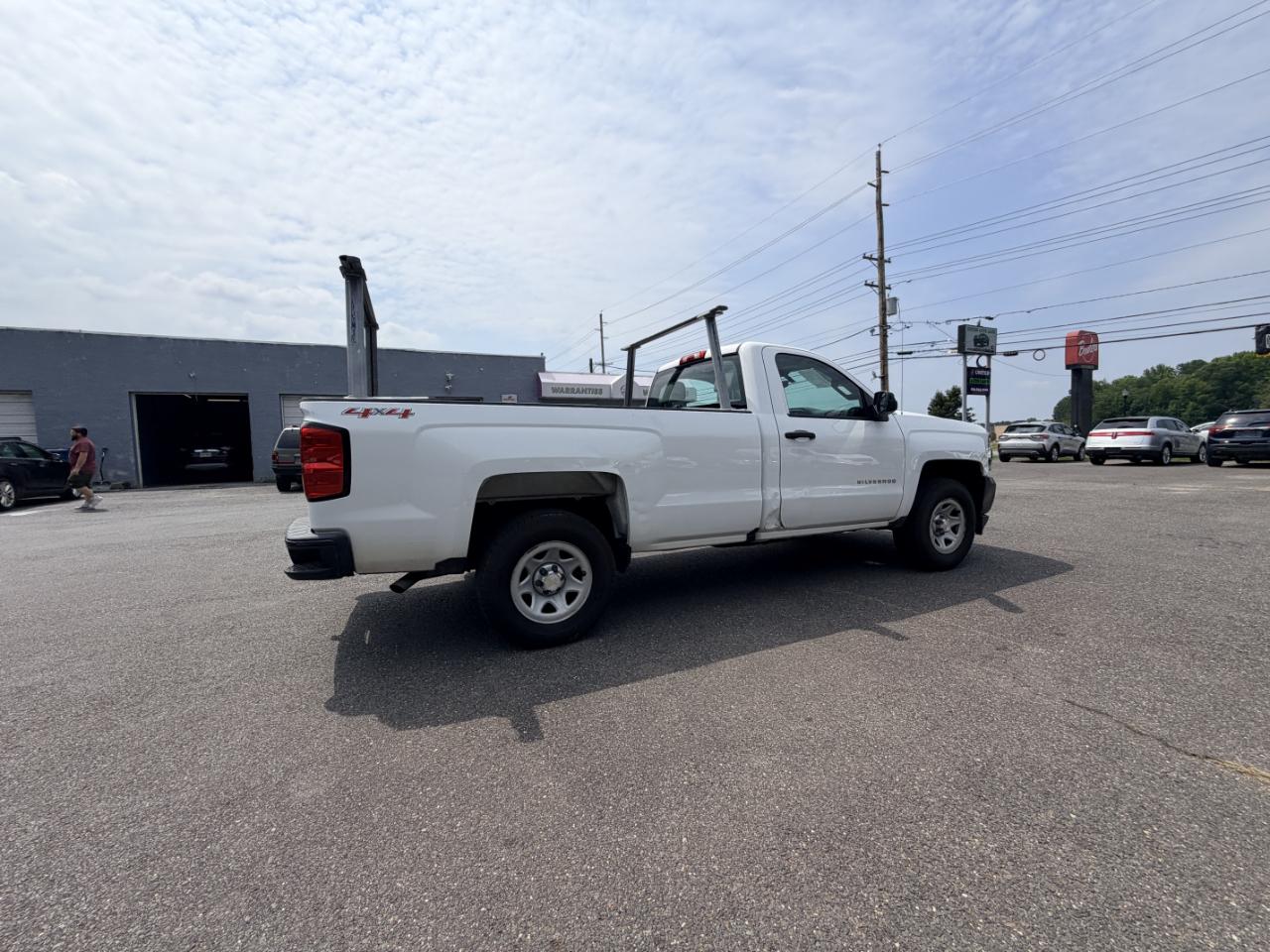 Chevrolet Silverado 1500 4WD Reg Cab 133.0" Work Truck 2017