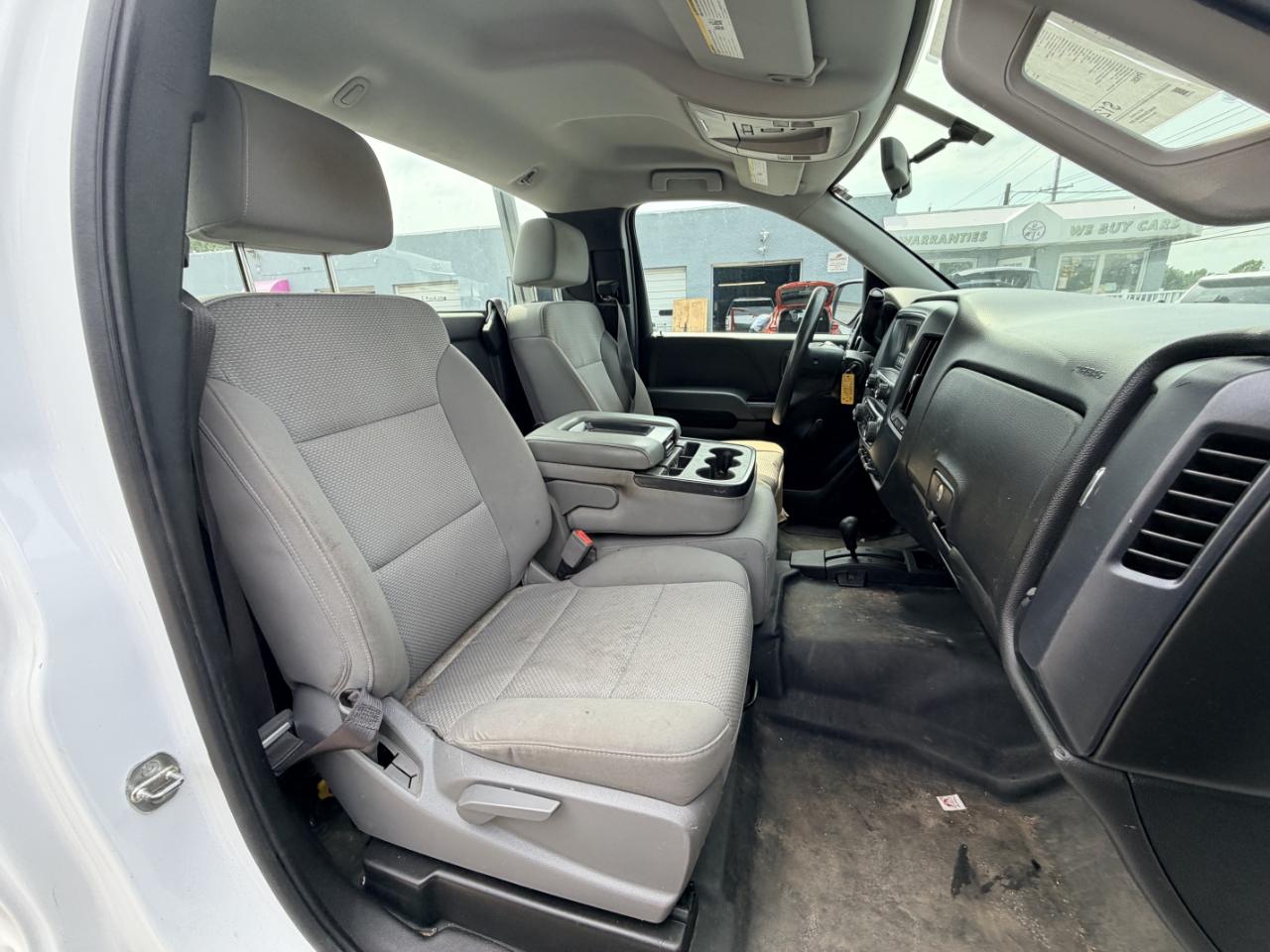 Chevrolet Silverado 1500 4WD Reg Cab 133.0" Work Truck 2017
