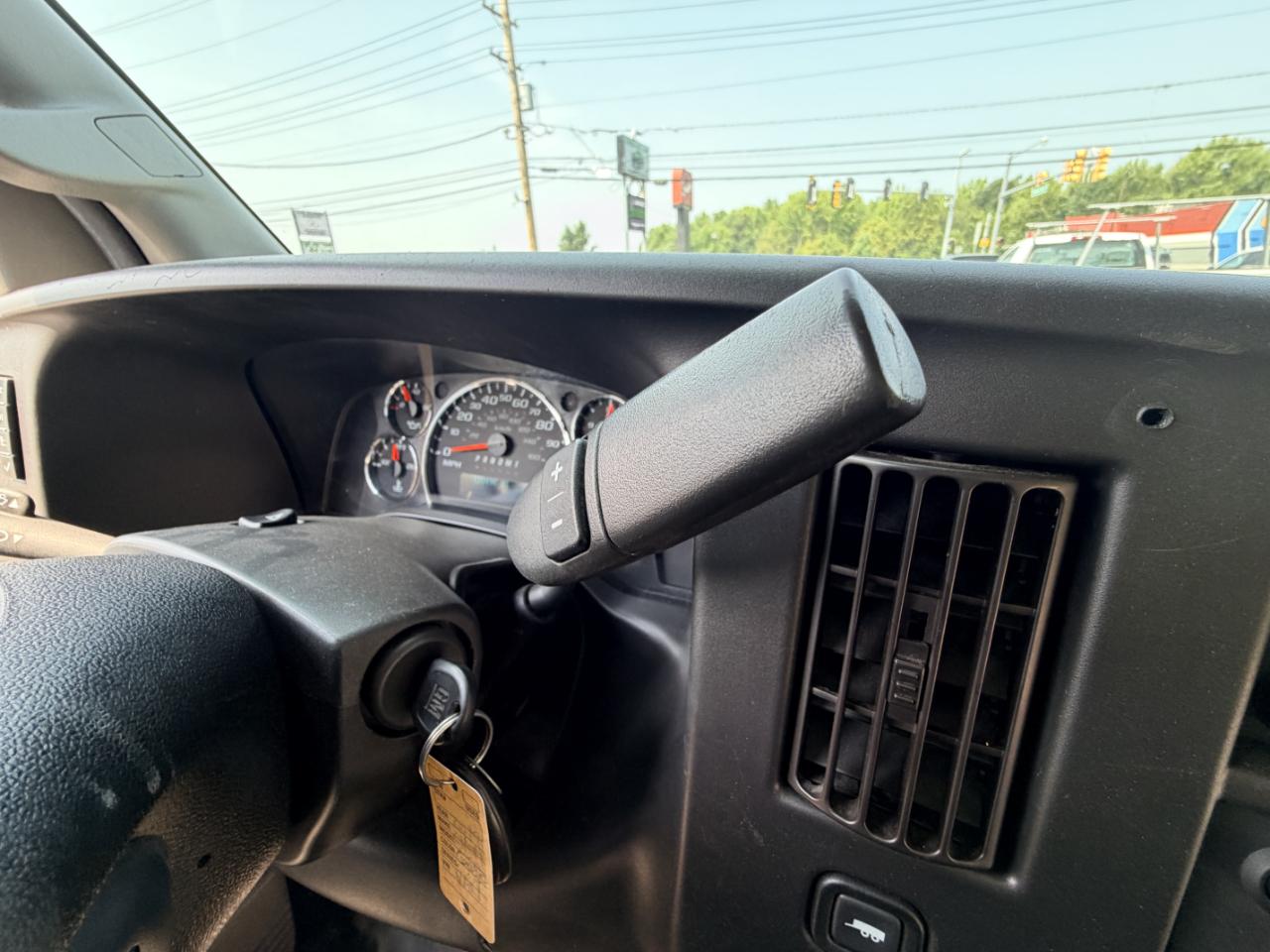 Chevrolet Express Cargo Van RWD 3500 135" 2019