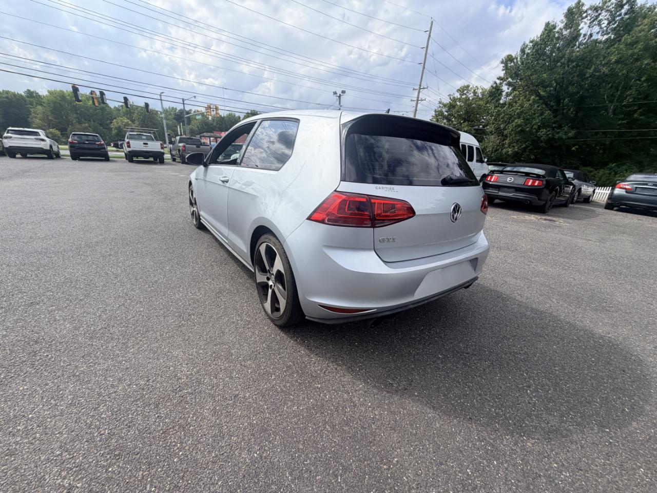 Volkswagen Golf GTI 2dr HB Man SE 2016